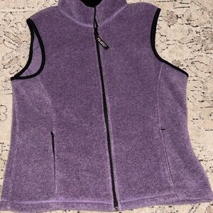 Eddie Bauer Polartec purple vest. size M  women’s